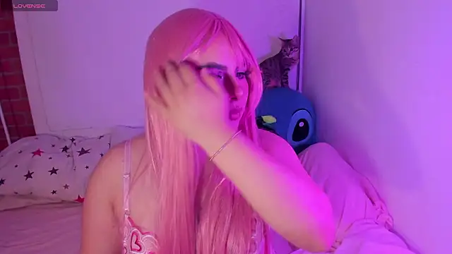 charlotte blass online show from 20, 2, 2026