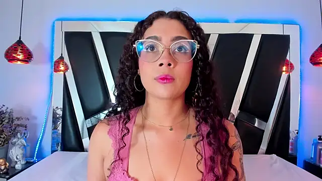 antonelllepiercee online show from 13, 3, 2025