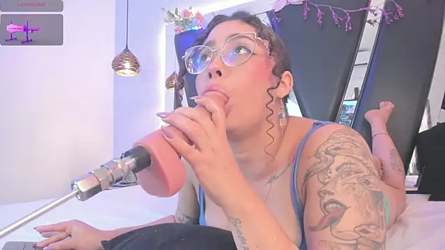 antonelllepiercee online show from 28, 7, 2026