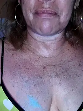 Snapshot of Kasandra_Ho chatting on 4, 3, 2026 Kasandra Ho online show from 4, 3, 2026