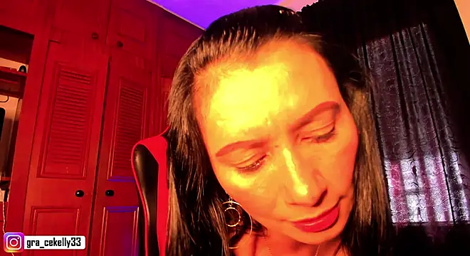 Snapshot of gracekelly12 chatting on 2, 1, 2025 gracekelly12 online show from 2, 1, 2025