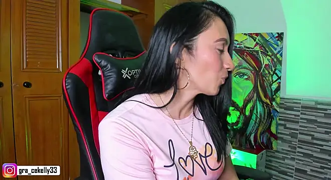 Snapshot of gracekelly12 chatting on 28, 1, 2025 gracekelly12 online show from 28, 1, 2025