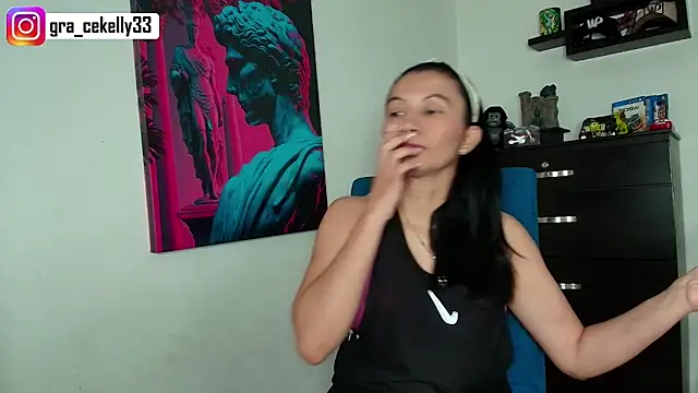 Snapshot of gracekelly12 chatting on 7, 3, 2025 gracekelly12 online show from 7, 3, 2025