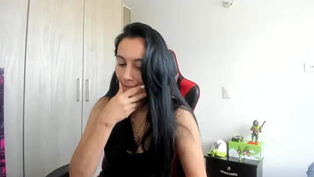 Snapshot of gracekelly12 chatting on 13, 9, 2025 gracekelly12 online show from 13, 9, 2025