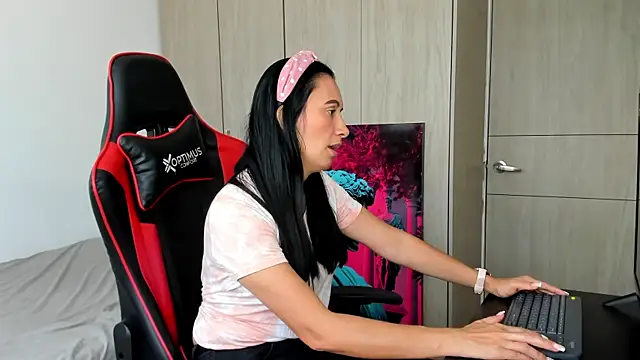 Snapshot of gracekelly12 chatting on 29, 9, 2025 gracekelly12 online show from 29, 9, 2025