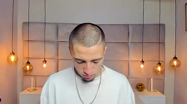 King Dante  online show from 21, 12, 2024