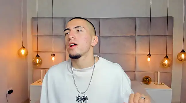 King Dante  online show from 21, 12, 2024