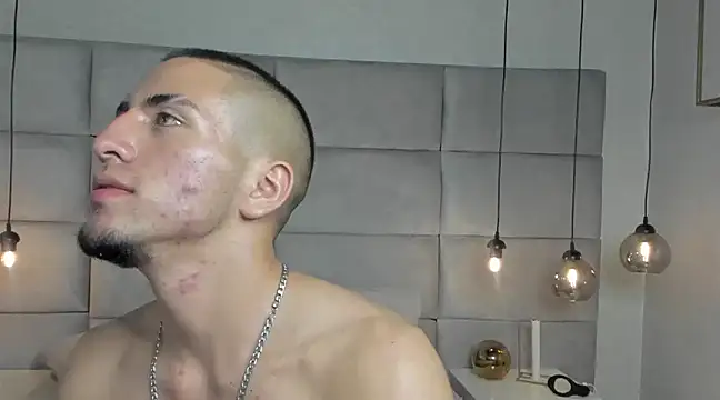 King Dante  online show from 31, 12, 2024