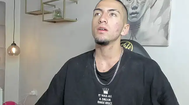 King Dante  online show from 31, 12, 2024