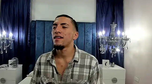 King Dante  online show from 31, 1, 2025