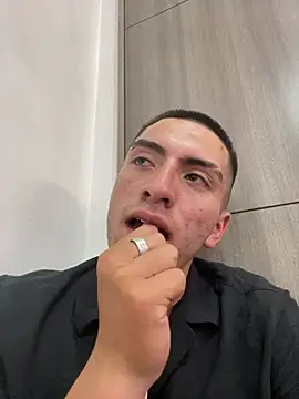 King Dante  online show from 22, 2, 2025