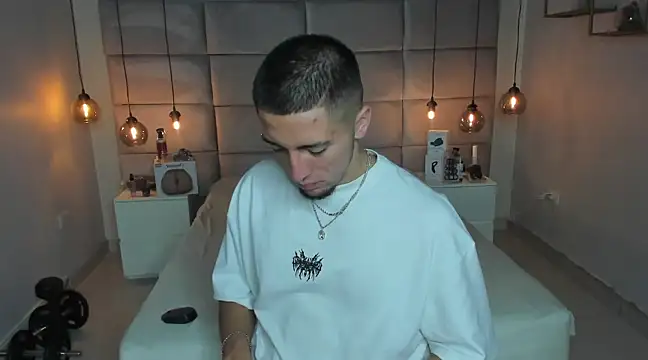 King Dante  online show from 22, 2, 2025