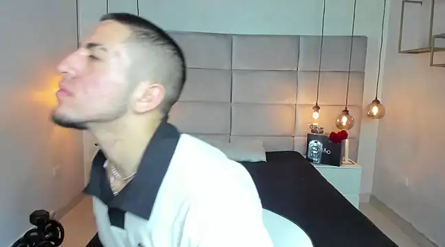 King Dante  online show from 25, 2, 2025