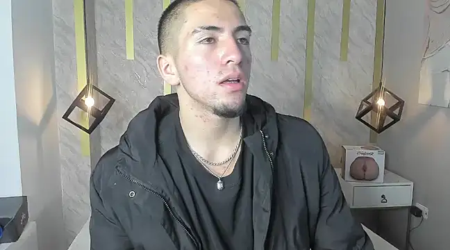 King Dante  online show from 10, 3, 2025