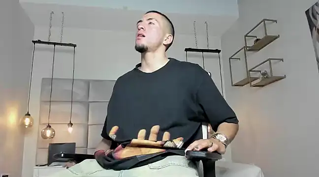 King Dante  online show from 15, 3, 2025