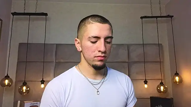 King Dante  online show from 22, 3, 2025