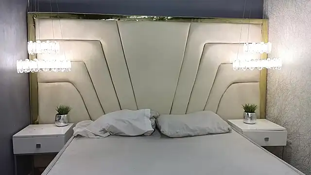 King Dante  online show from 24, 9, 2025