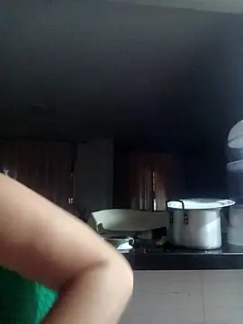 Skylar-Vox- online show from 5, 2, 2025