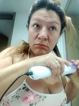 Skylar-Vox- online show from 20, 2, 2025