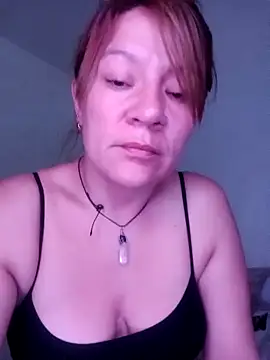 Skylar-Vox- online show from 5, 3, 2025