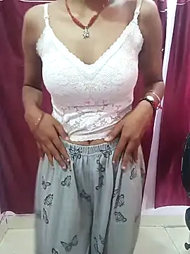 gulabo-Queen online show from 21, 9, 2025