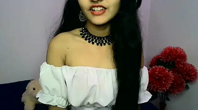 SUZY FROMUS online show from 9, 12, 2024