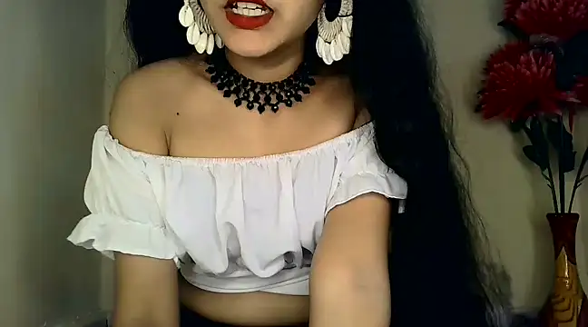 SUZY FROMUS online show from 12, 1, 2025