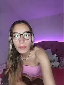 Melinaa-sex online show from 16, 7, 2026