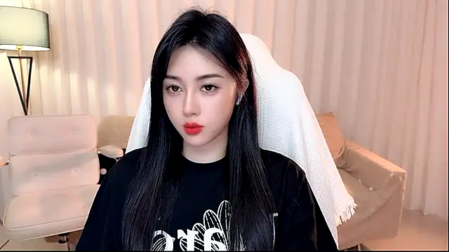 K-moumou online show from 28, 7, 2026