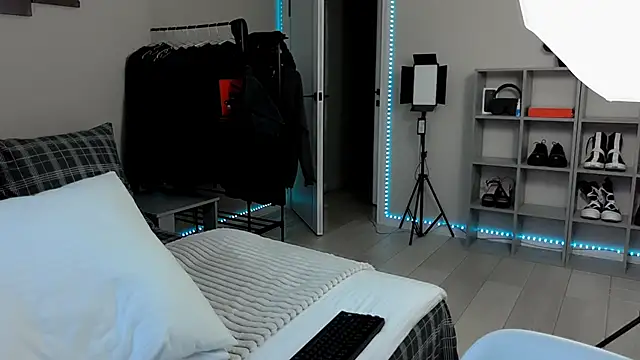 Tanya M online show from 31, 1, 2025