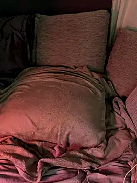 Snapshot of eemsii chatting on 3, 10, 2025 eemsii online show from 3, 10, 2025