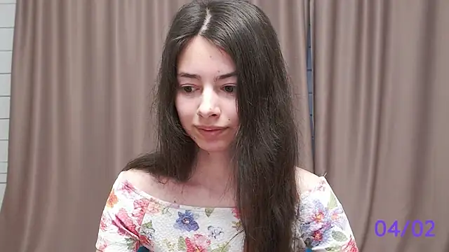 Snapshot of sweet_sweet_angel chatting on 4, 2, 2025 sweet sweet angel online show from 4, 2, 2025