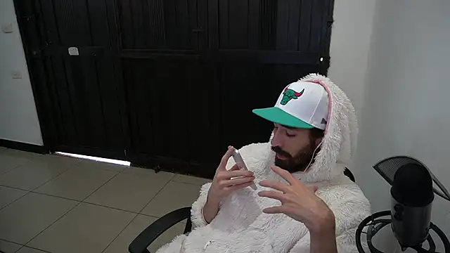 Your Ice cream online show from 17, 1, 2025