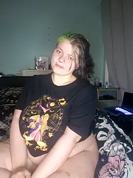 kira 132 online show from 4, 10, 2025