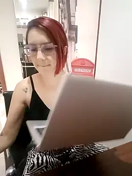 Snapshot of your_red_rose_ chatting on 10, 12, 2024 your red rose online show from 10, 12, 2024