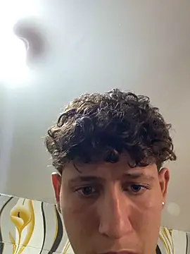 Snapshot of LatinBoysxxx chatting on 24, 2, 2026 LatinBoysxxx online show from 24, 2, 2026