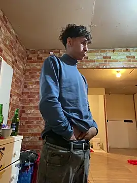 Snapshot of LatinBoysxxx chatting on 6, 3, 2026 LatinBoysxxx online show from 6, 3, 2026