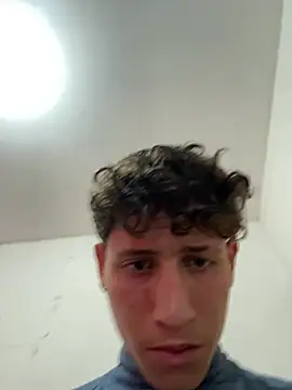 Snapshot of LatinBoysxxx chatting on 21, 3, 2026 LatinBoysxxx online show from 21, 3, 2026