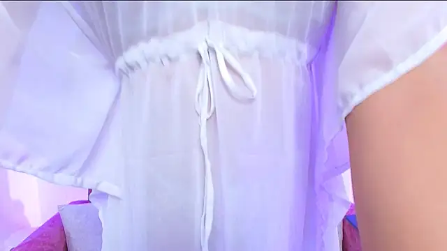 Sara Jhonson online show from 2, 12, 2024