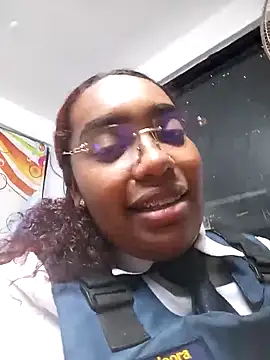 Cinnamon-Skin online show from 5, 12, 2024