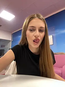 AdissonLane online show from 22, 9, 2025