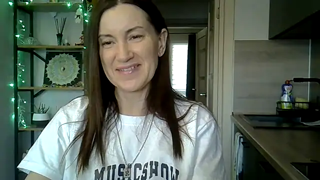 Snapshot of jainesummer chatting on 18, 12, 2024 jainesummer online show from 18, 12, 2024