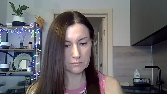 Snapshot of jainesummer chatting on 10, 2, 2025 jainesummer online show from 10, 2, 2025