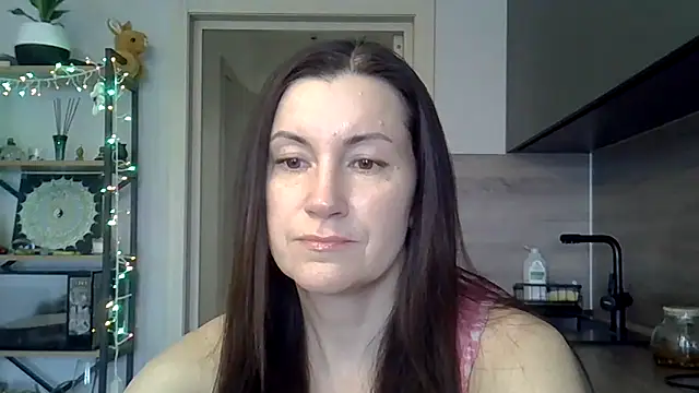 Snapshot of jainesummer chatting on 11, 2, 2025 jainesummer online show from 11, 2, 2025