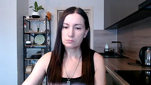 Snapshot of jainesummer chatting on 5, 3, 2025 jainesummer online show from 5, 3, 2025