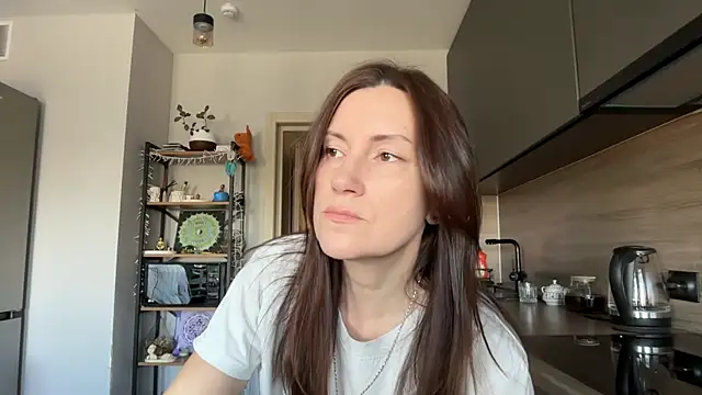 Snapshot of jainesummer chatting on 1, 10, 2025 jainesummer online show from 1, 10, 2025