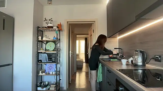 Snapshot of jainesummer chatting on 17, 10, 2025 jainesummer online show from 17, 10, 2025