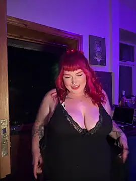 Snapshot of puffpixiee chatting on 12, 10, 2025 puffpixiee online show from 12, 10, 2025