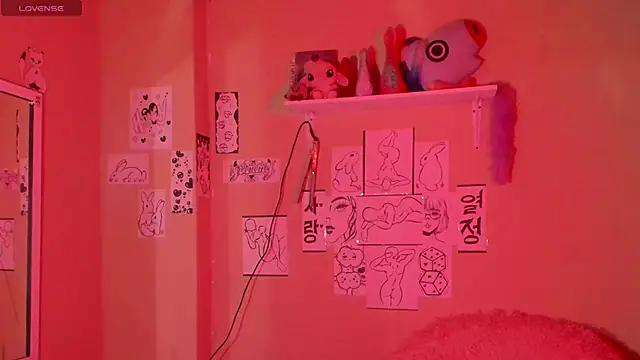 MadelineBenet online show from 18, 3, 2025