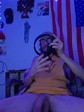 Undercover Pornstar online show from 15, 3, 2026